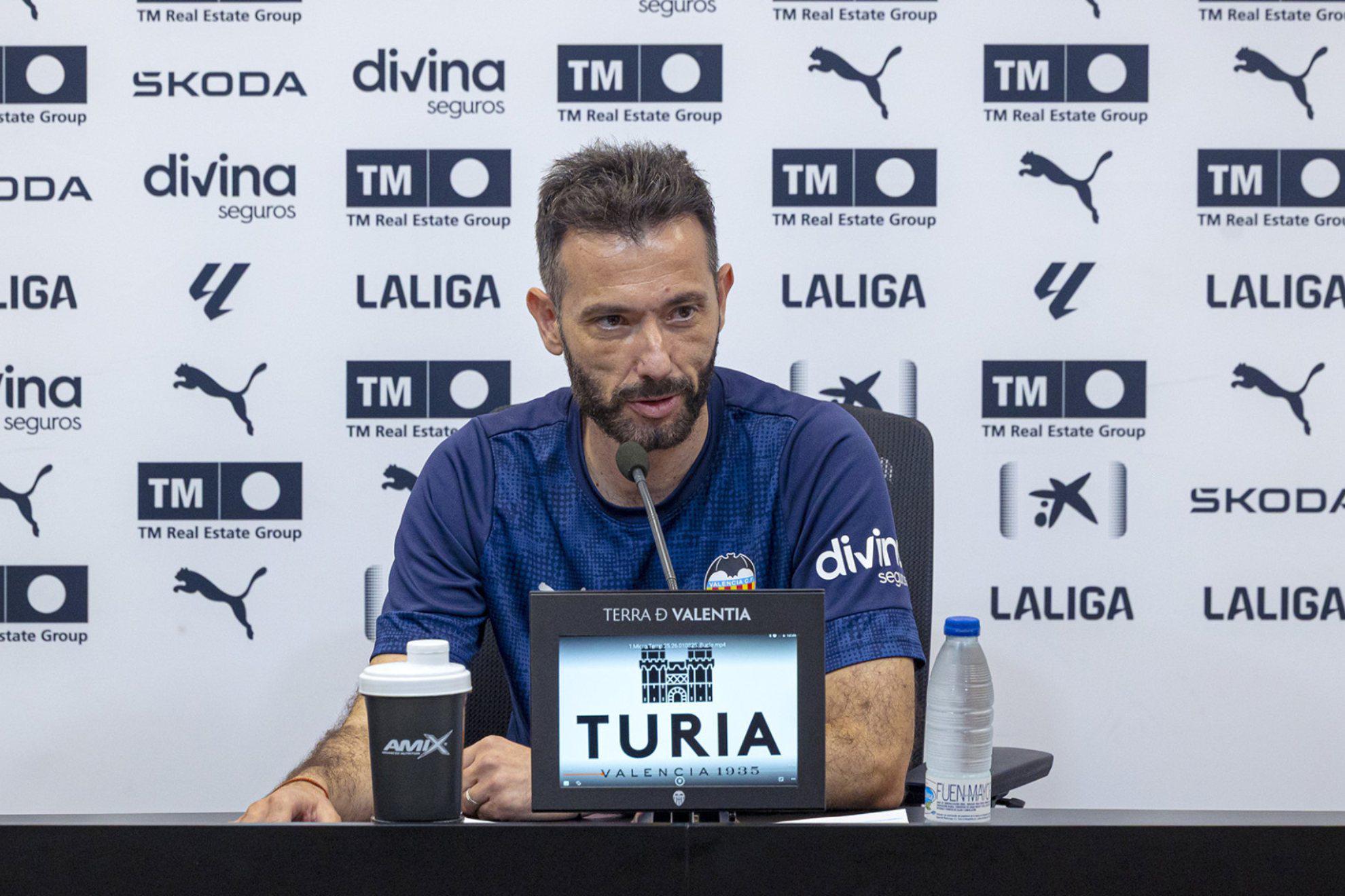 开云入口-瓦伦主帅：西甲理应保障球迷权益；1-7和0-5是执教生涯的重挫